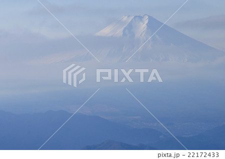 三頭山から望む富士山 22172433