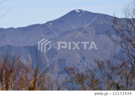 三頭山より望む雲取山 22172434