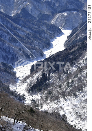 雪景色のユーシン渓谷 22172483