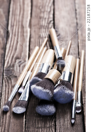 brushes brushes 22187258