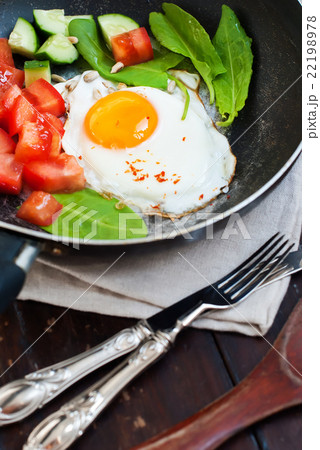 Fried Eggs Frying Pan Tomatoes Cucumber Greens 22198978