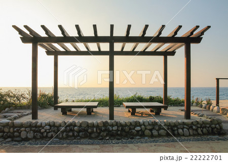 屋久島　ウミガメの産卵地　永田いなか浜のベンチ 22222701