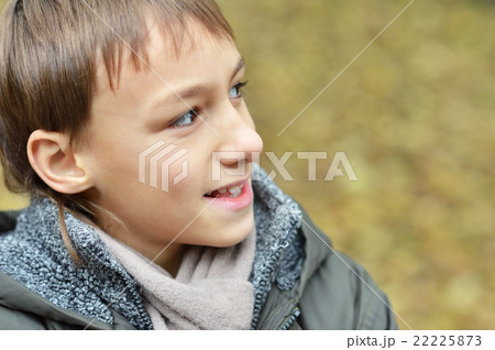 Portrait of happy boy 22225873
