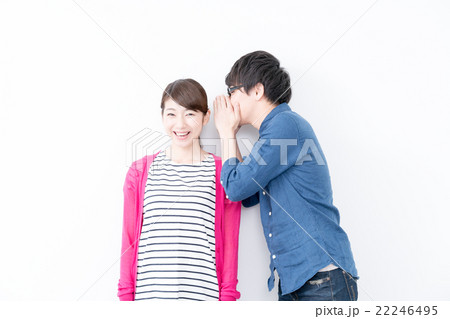 若いカップル 22246495