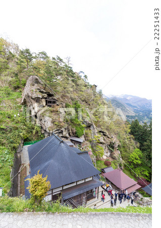 山形市　山寺立石寺　修行の岩場 22251433