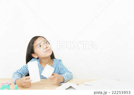 工作する女の子 工作 女の子 小学生 算数 立体 工作する女の子 工作 女の子 小学生 算数 立体 22253953