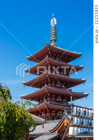 the pagoda at Senso-Ji temple in Tokyo 22255835