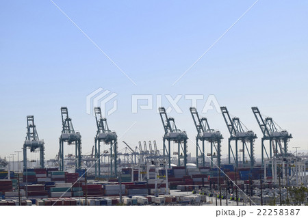 ロサンゼルス港　コンテナ用クレーン　メガガントリークレーン 22258387
