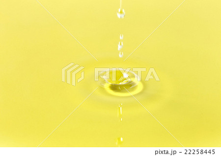 オリーブオイル 22258445