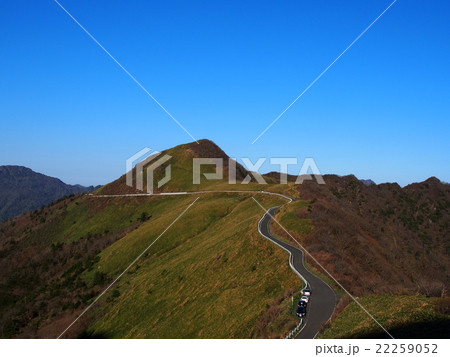 天空への道 瓶ヶ森林道 天空への道 瓶ヶ森林道 22259052