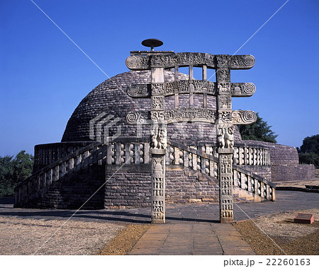 サーンチーのストゥーパ第3塔と塔門 22260163