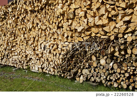 薪積み 薪積み 22260528