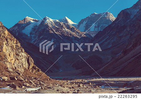 Kanchenjunga region 22263295