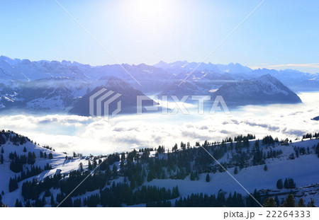 Sea of clouds from Rigi Kulm in winter, Lucerne Sea of clouds from Rigi Kulm in winter, Lucerne 22264333