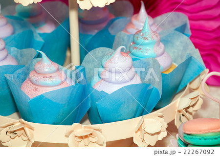 Cakes in candy bar 22267092