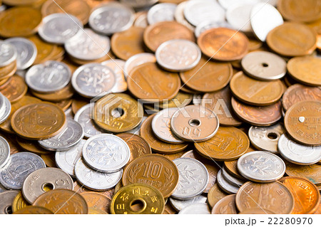 大量の小銭 お金 お金の写真 金融 貯金 大量の日本の硬貨 通貨 日本硬貨 大量の小銭 お金 お金の写真 金融 貯金 大量の日本の硬貨 通貨 日本硬貨 22280970