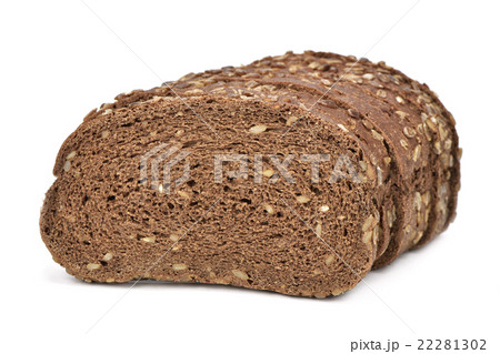 sliced rye bread 22281302