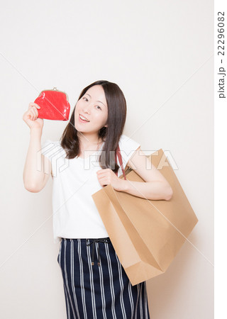 ショッピング 女性 ショッピング 女性 22296082