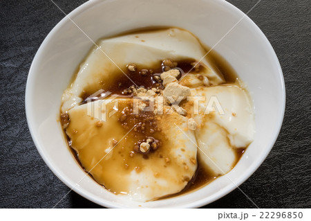 豆乳スイーツ豆腐花(トールーファ) Dessert of soybean milk agar 豆乳スイーツ豆腐花(トールーファ) Dessert of soybean milk agar 22296850