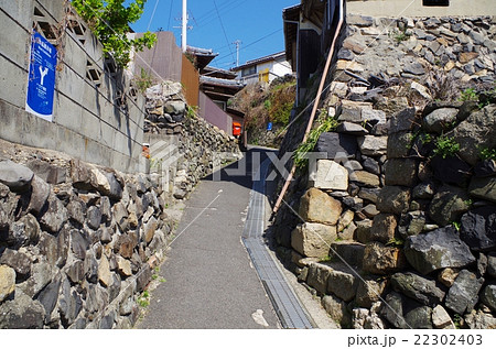 男木島の路地裏 男木島の路地裏 22302403