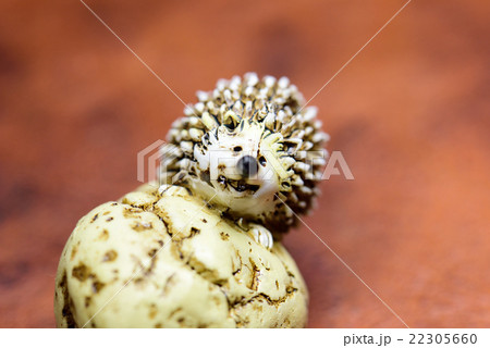 ハリネズミの置物 22305660