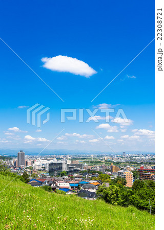 青空と住宅街 青空と住宅街 22308721