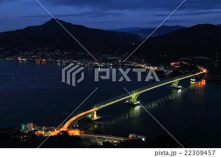 山口県 周防大島 大島大橋 夜景の写真素材