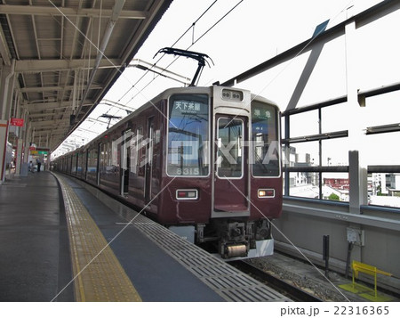 阪急電鉄 8300系 8315F  22316365