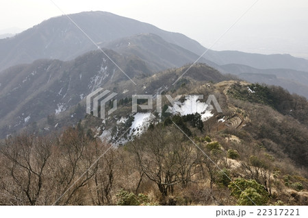 早春の丹沢 表尾根 22317221