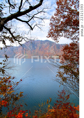 秋の沼沢湖 秋の沼沢湖 22321393