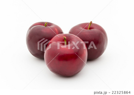 カリフォルニア産プラム(スモモ):Plums 22325864