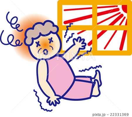 室内熱中症おばあちゃん手の震え夏お日様めまい汗 22331369