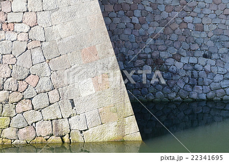 金沢城の石垣 金沢城公園 石川県金沢市 の写真素材