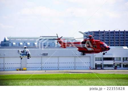 AS332 & EC225　ヘリコプター離陸 （ シュペルピューマ ） 立川防火航空祭 2015 22355828