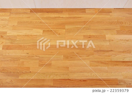 建築リフォームの床材（ナラ積層無垢板）フローリング。 22359379