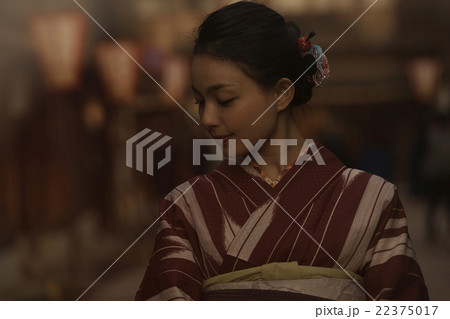 着物の女性　ポートレート 22375017
