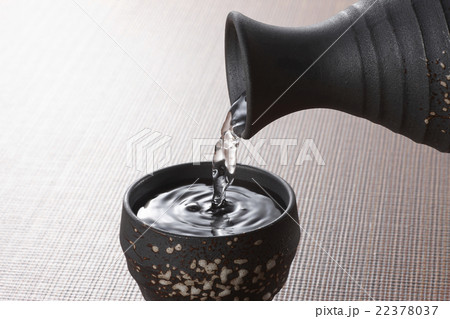 手酌酒 手酌酒 22378037