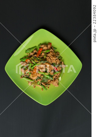 Fried Stir Basil with Minced pork Fried Stir Basil with Minced pork 22384092