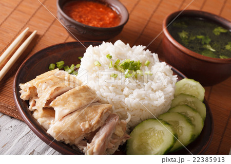 Hainanese chicken rice with cucumber closeup 22385913