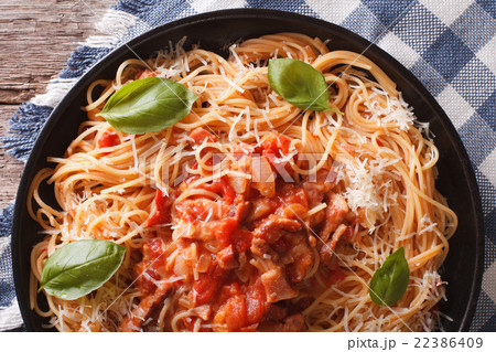 Amatriciana Spaghetti with basil close-up 22386409