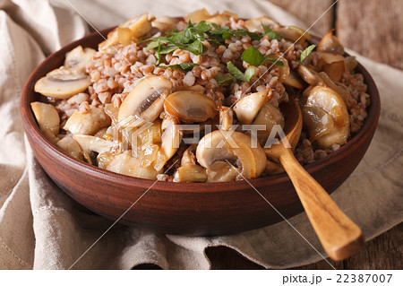Buckwheat porridge with mushrooms and onions 22387007