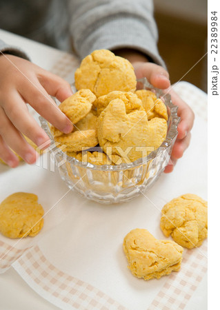 手作りクッキー 22389984