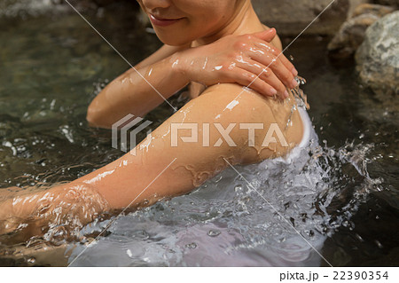 Hot spring trip 22390354