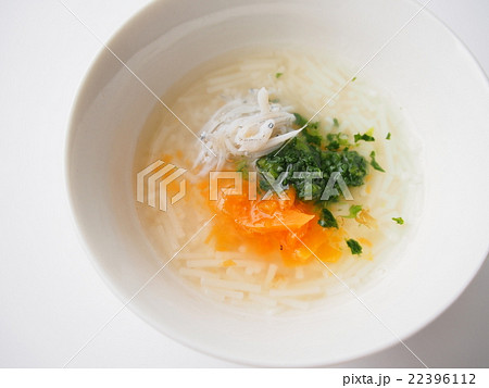 赤ちゃんの離乳食 ベビーそうめん 赤ちゃんの離乳食 ベビーそうめん 22396112