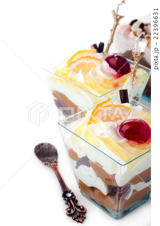 Healthy dessert with creamy yoghurt layered Healthy dessert with creamy yoghurt layered 22396631