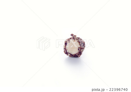 chocolate candies  isolated on white background 22396740