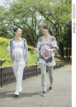 マタニティフレンズ 22412337