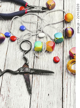 craft of making handmade jewelry craft of making handmade jewelry 22413020