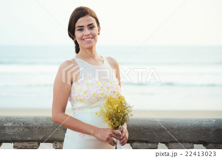 happy posing bride with sea happy posing bride with sea 22413023