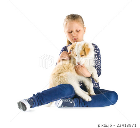 little girl and puppy little girl and puppy 22413971